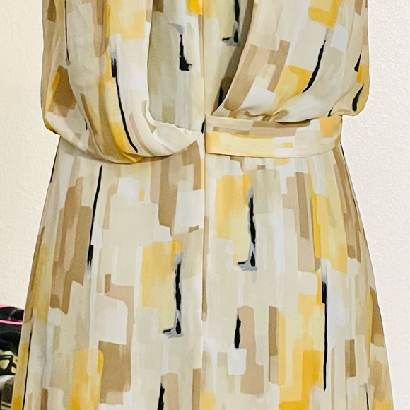 White House Black Market size 6 MIDI DRESS!! - Picture 3 of 9